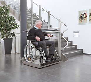 Platformy schodowe dla niepełnosprawnych ruchowo i osób starszych